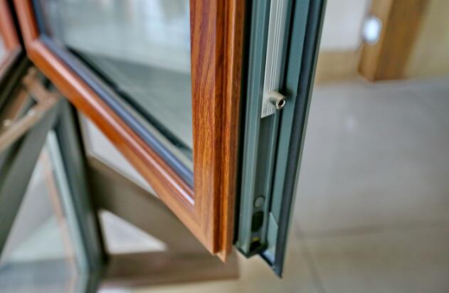 Hur är processen för bearbetning av aluminiumprofiler?